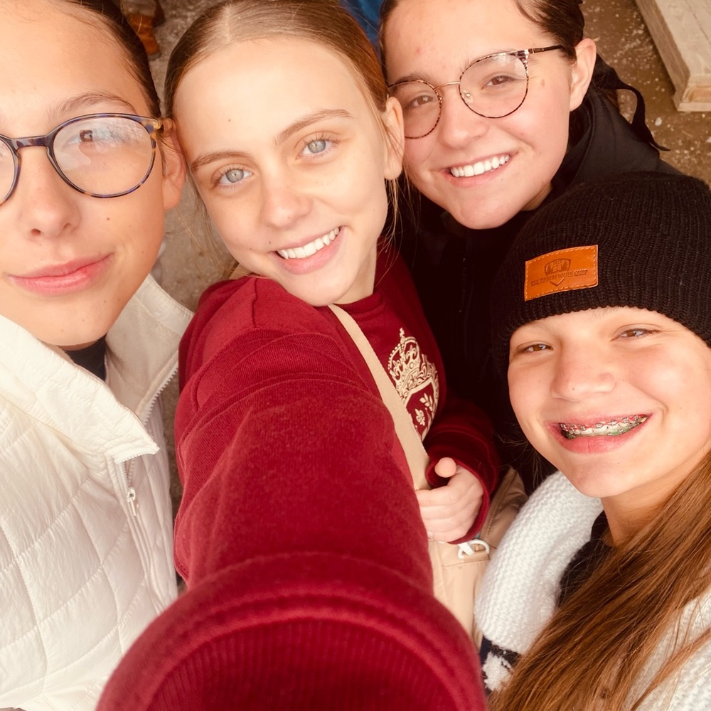 Meet your Posher, Elisabeth